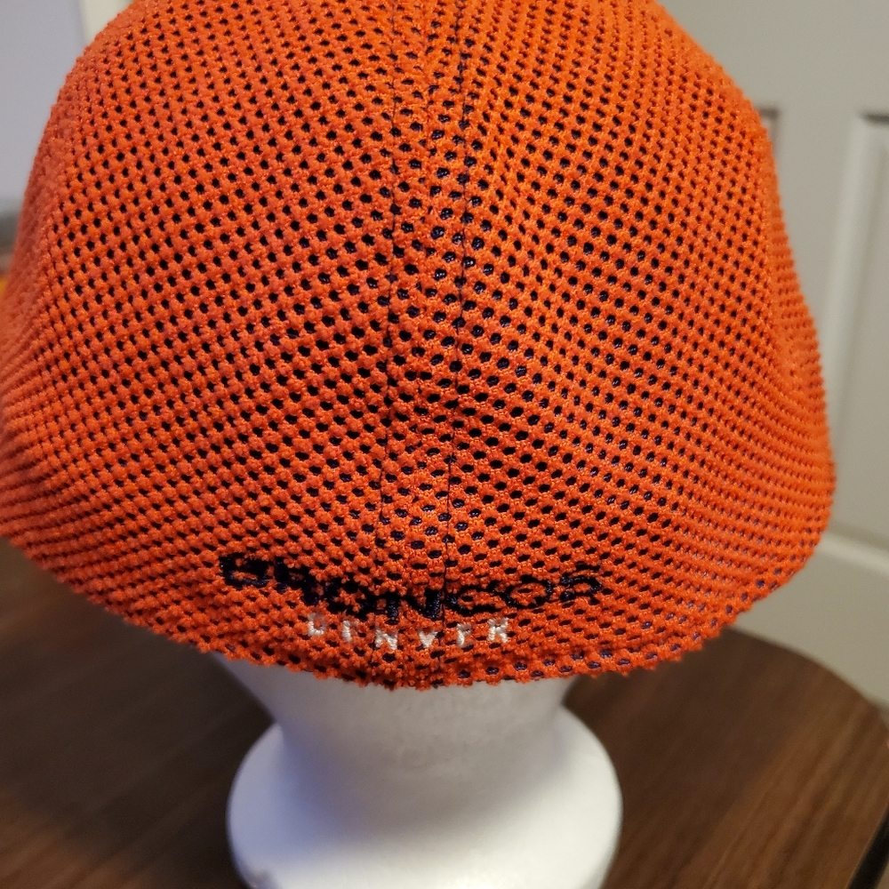 Broncos Hat - Picture 3 of 4
